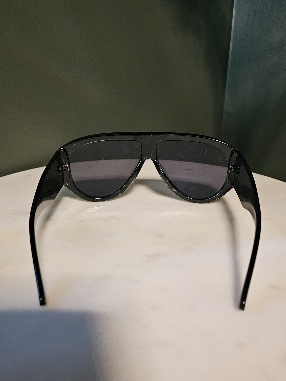 Black Oversized Shield Sunglasses - Picture 3 of 4